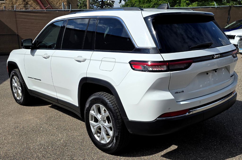 2023 Jeep Grand Cherokee Image 5