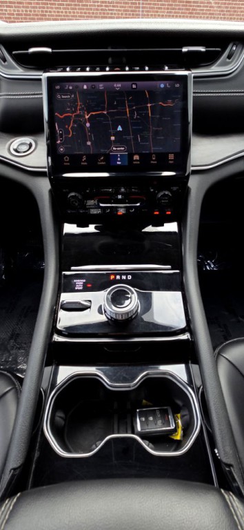2023 Jeep Grand Cherokee Image 14