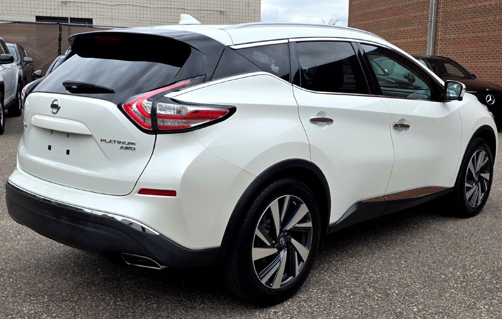 2017 Nissan Murano Image 2