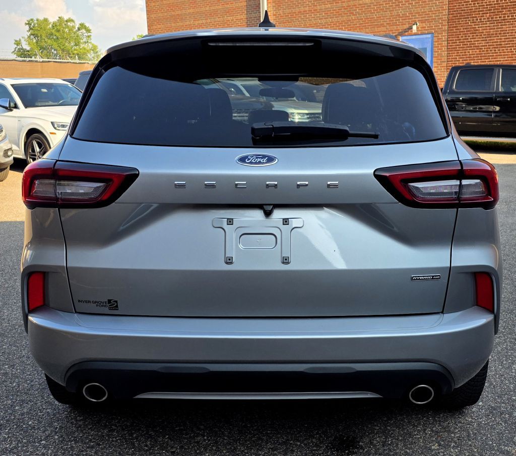 2023 Ford Escape Image 6
