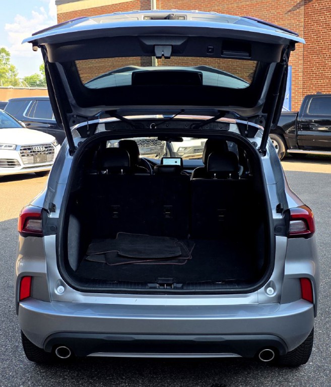 2023 Ford Escape Image 7