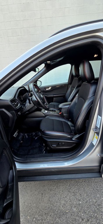 2023 Ford Escape Image 12