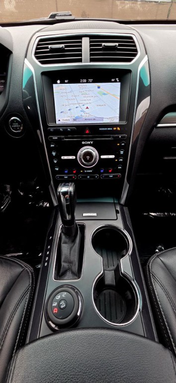 2017 Ford Explorer Image 14