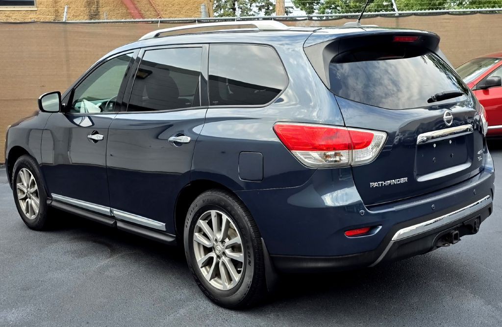 2015 Nissan Pathfinder Image 5