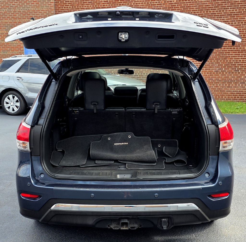 2015 Nissan Pathfinder Image 7