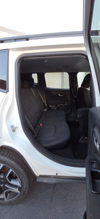 2021 Jeep Renegade Image 9