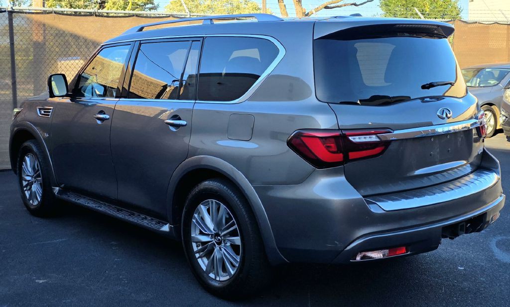2018 INFINITI QX80 Image 5
