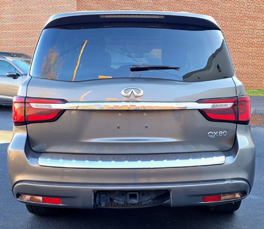 2018 INFINITI QX80 Image 6