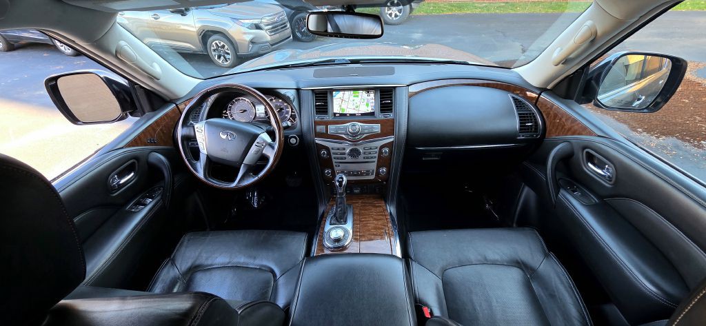 2018 INFINITI QX80 Image 13
