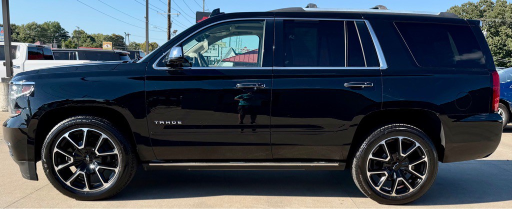 2019 Chevrolet Tahoe Image 4