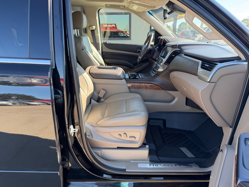 2019 Chevrolet Tahoe Image 13