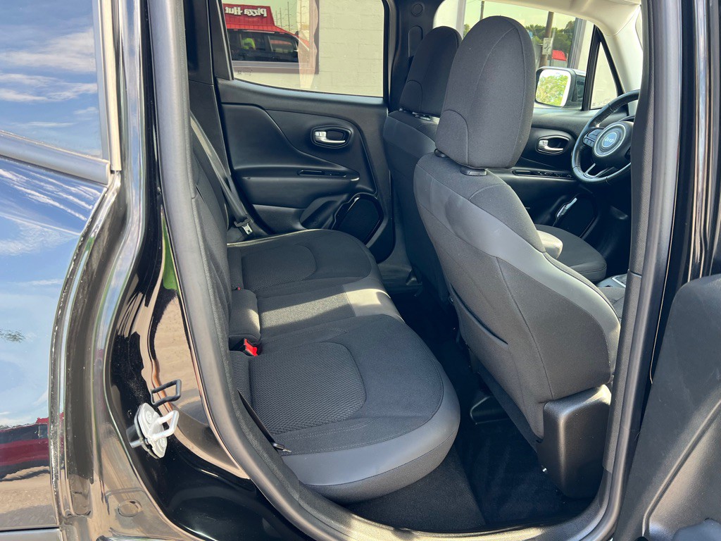 2019 Jeep Renegade Image 13