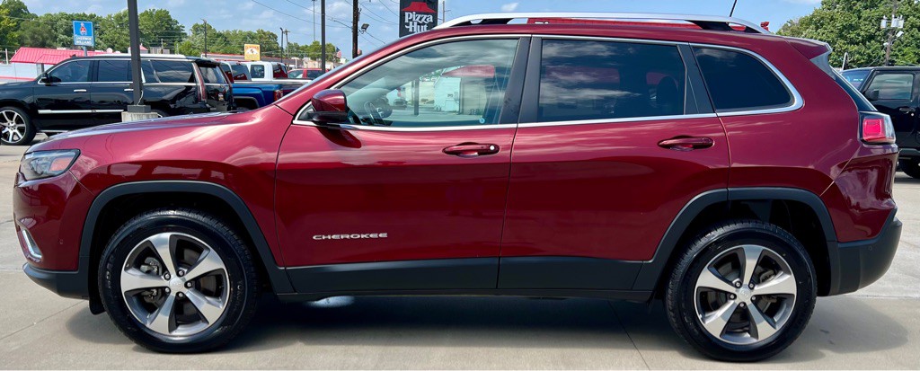 2019 Jeep Cherokee Image 4