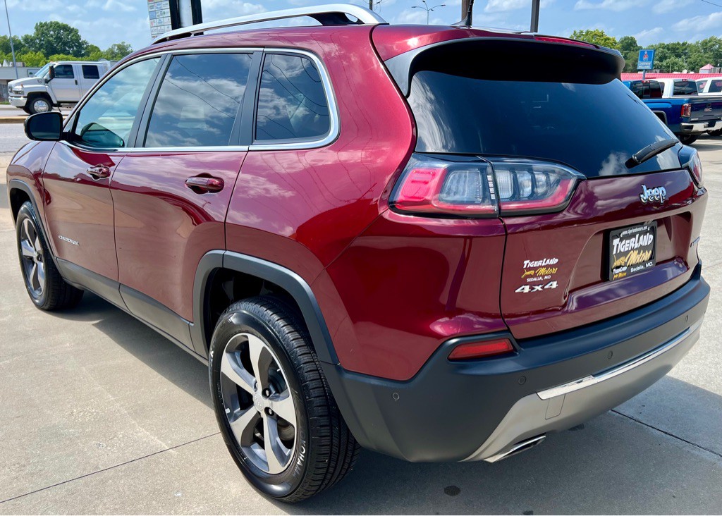 2019 Jeep Cherokee Image 5