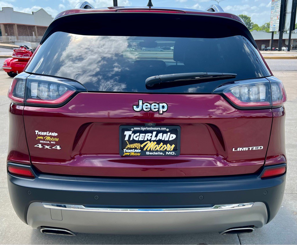 2019 Jeep Cherokee Image 6