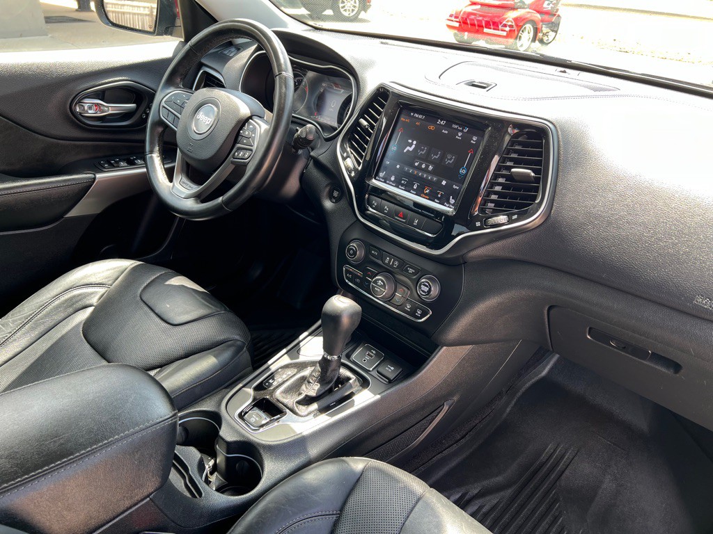 2019 Jeep Cherokee Image 13