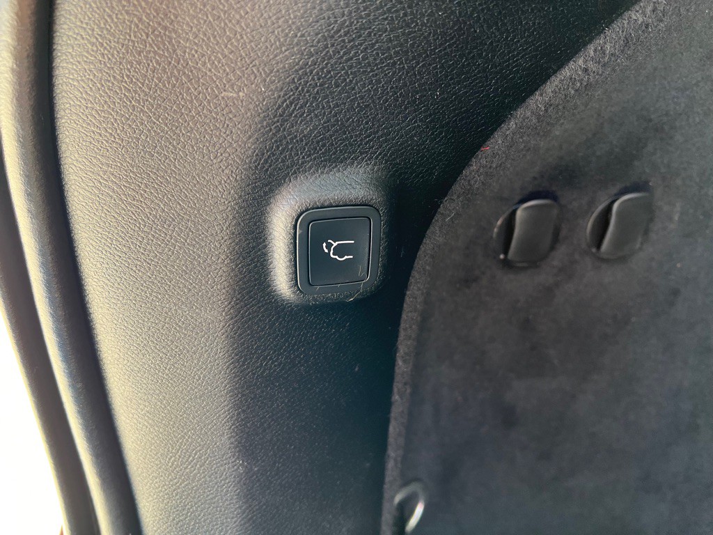2019 Jeep Cherokee Image 20