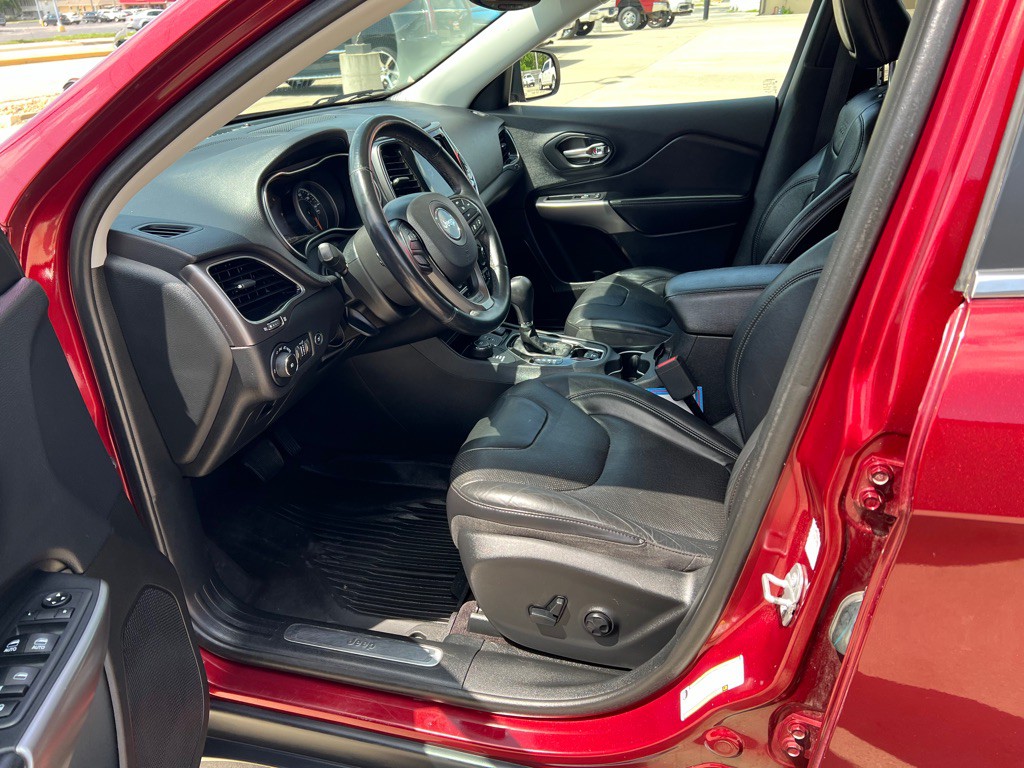 2019 Jeep Cherokee Image 22