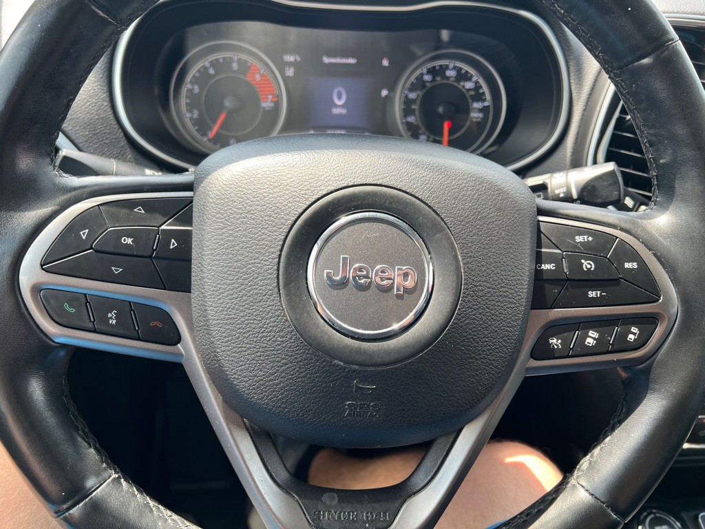 2019 Jeep Cherokee Image 27