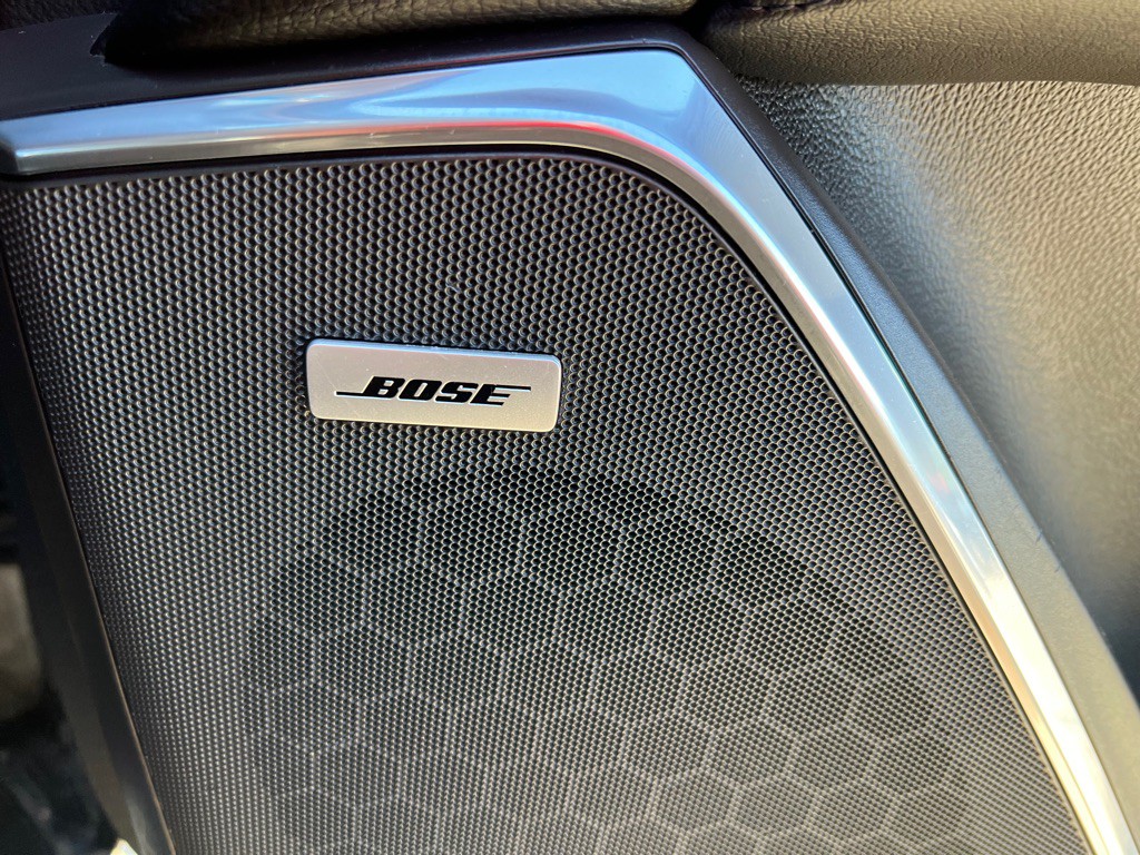 2018 Cadillac Escalade Image 11
