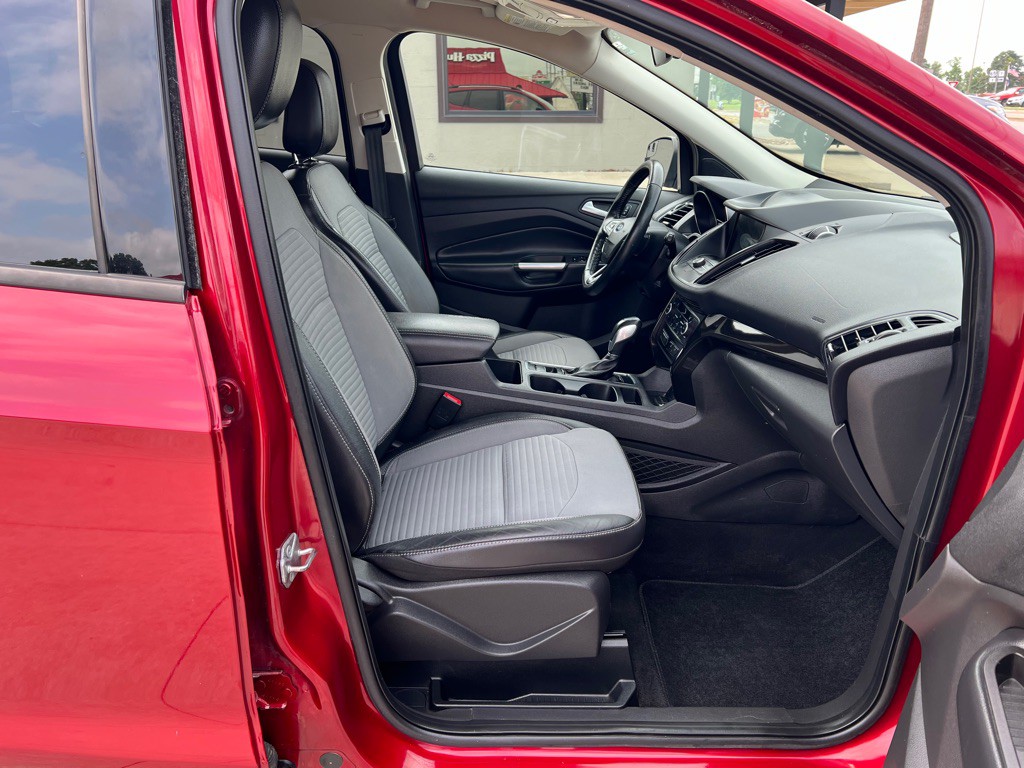2019 Ford Escape Image 11