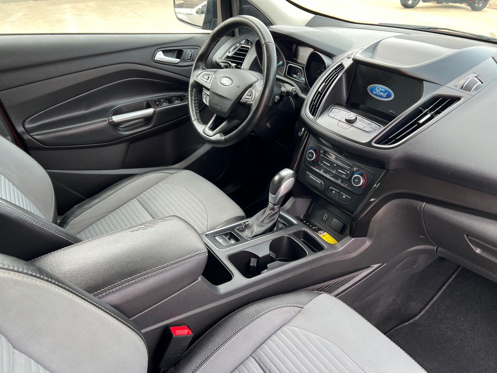 2019 Ford Escape Image 12