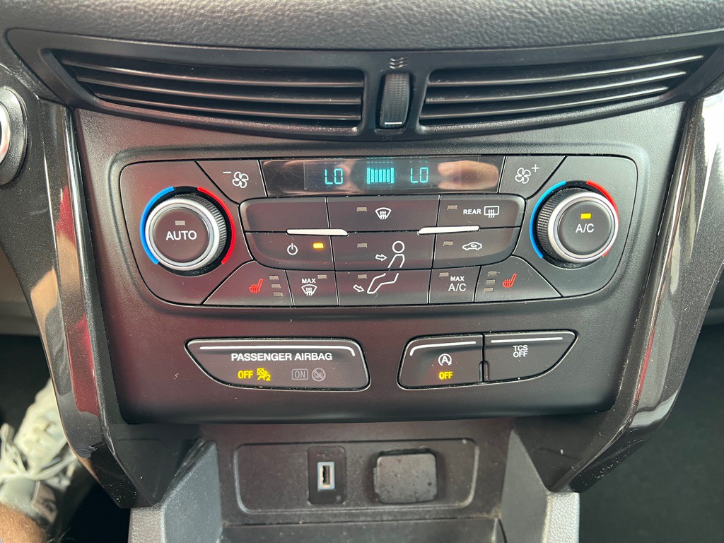 2019 Ford Escape Image 25