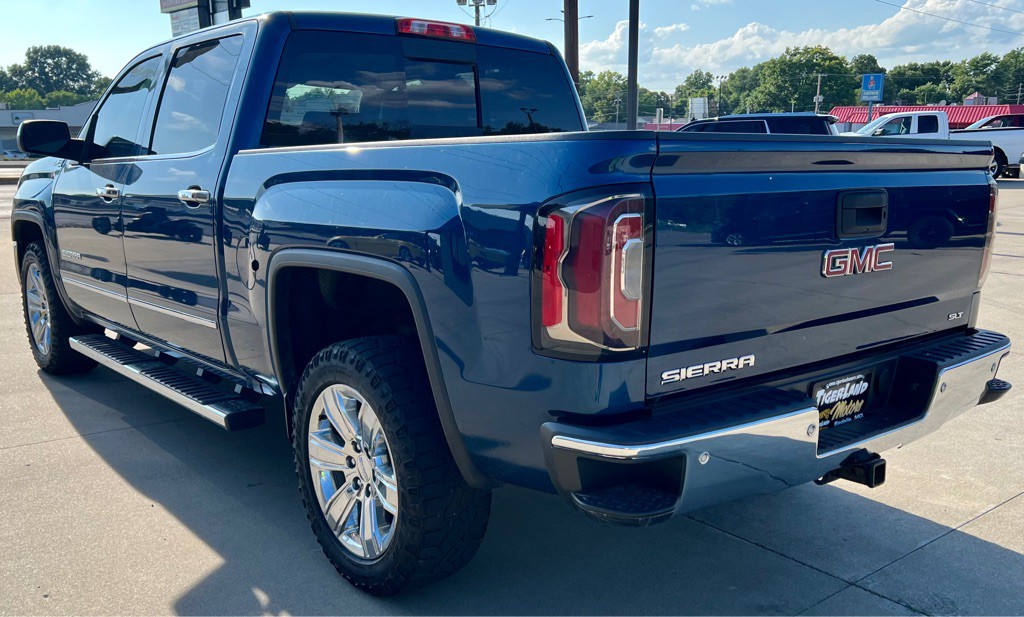 2017 GMC Sierra Image 5