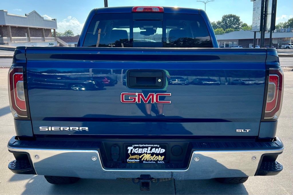 2017 GMC Sierra Image 6