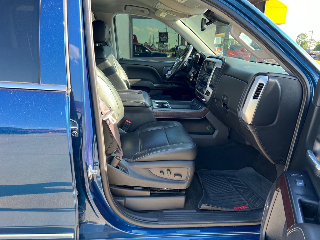2017 GMC Sierra Image 11