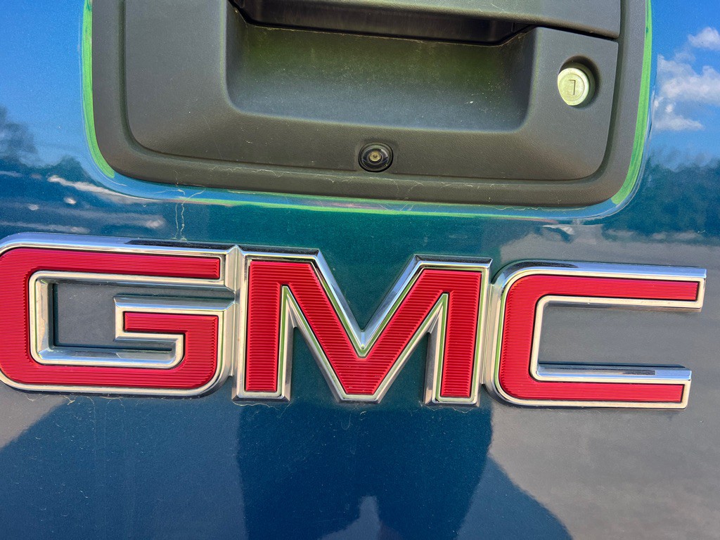2017 GMC Sierra Image 19