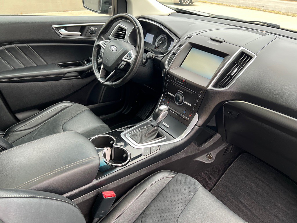 2015 Ford Edge Image 13