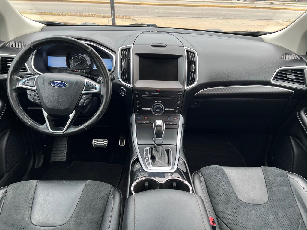 2015 Ford Edge Image 17