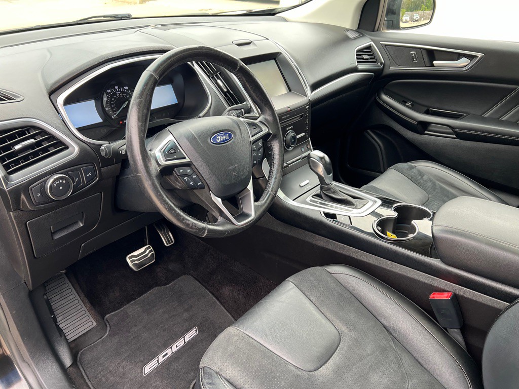 2015 Ford Edge Image 24