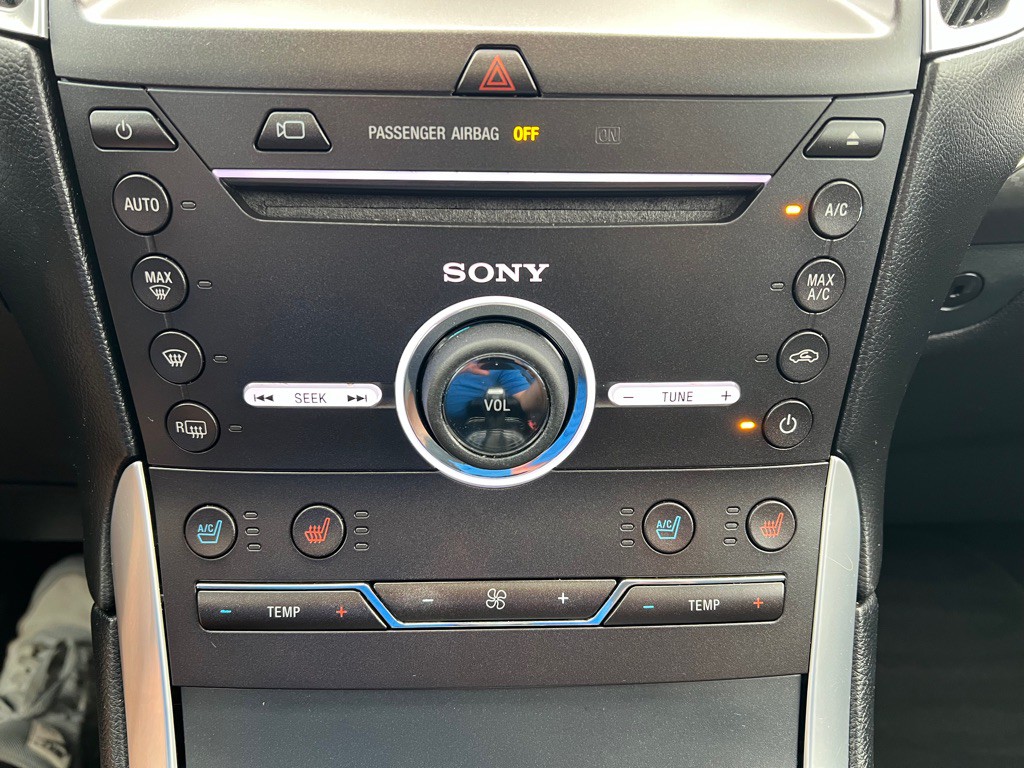 2015 Ford Edge Image 27