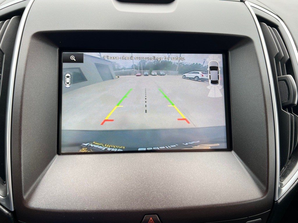 2015 Ford Edge Image 28