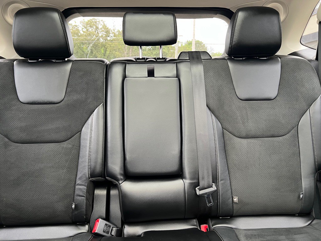 2015 Ford Edge Image 32