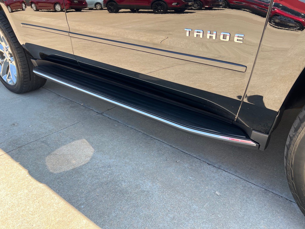 2017 Chevrolet Tahoe Image 10