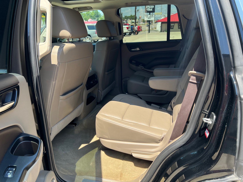 2017 Chevrolet Tahoe Image 30