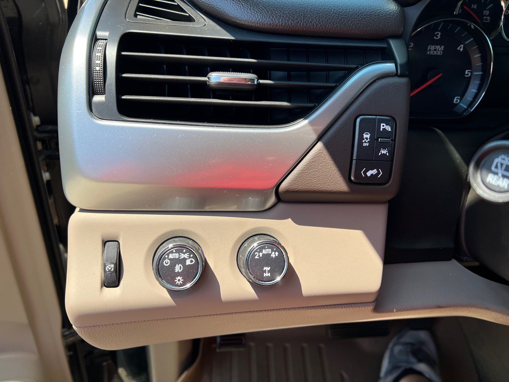 2017 Chevrolet Tahoe Image 34