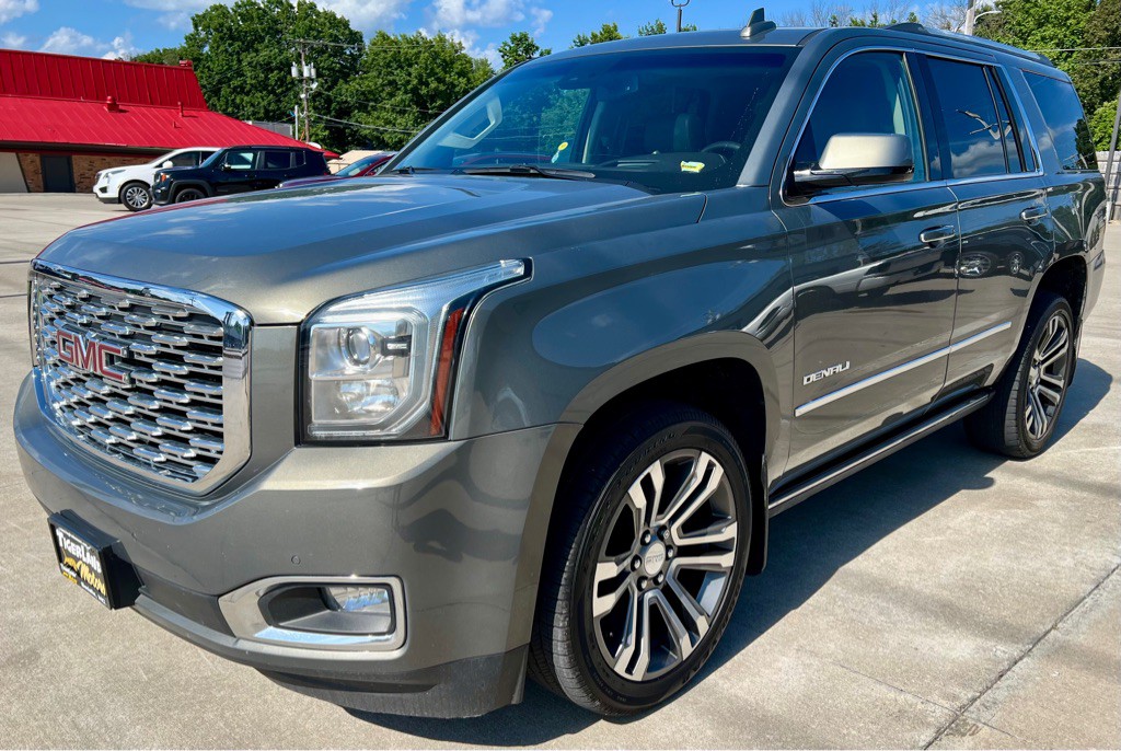 2018 GMC Yukon Image 3