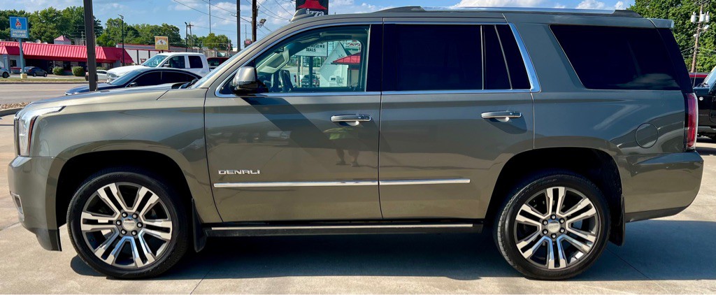 2018 GMC Yukon Image 4