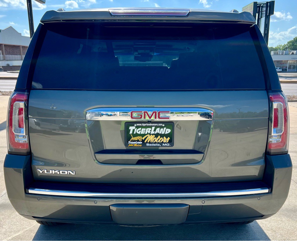 2018 GMC Yukon Image 6