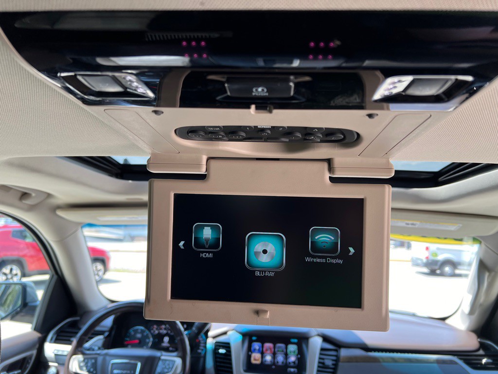 2018 GMC Yukon Image 17