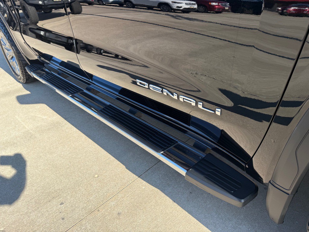 2020 GMC Sierra Image 10