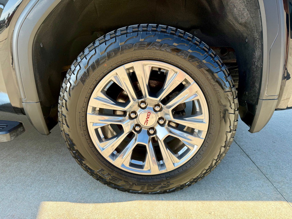 2020 GMC Sierra Image 13