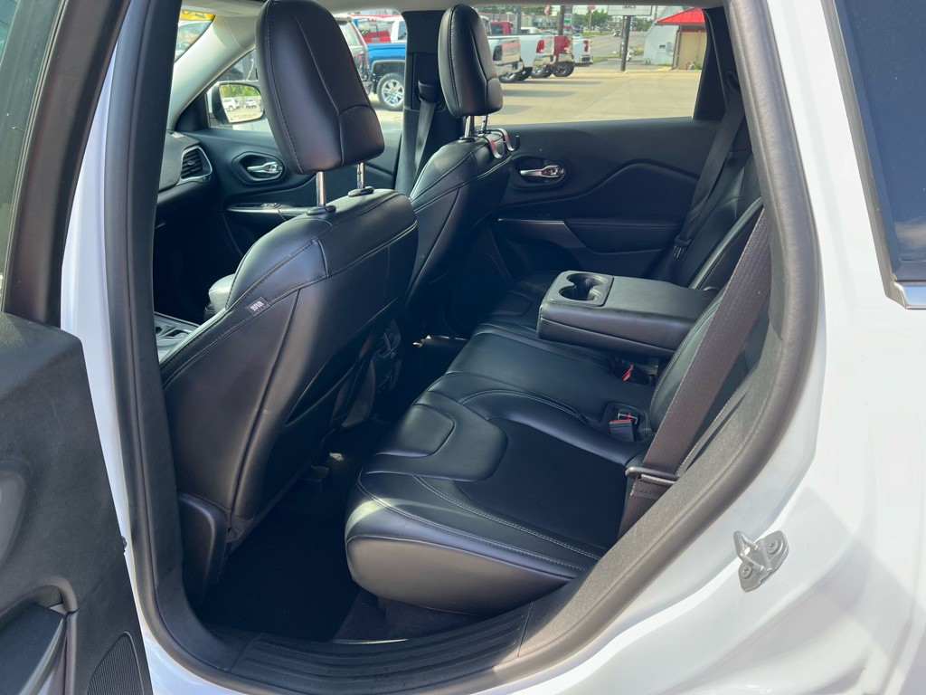 2020 Jeep Cherokee Image 18