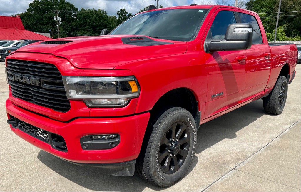 2024 RAM 2500 Image 3