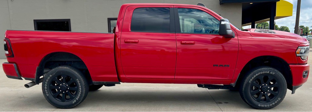 2024 RAM 2500 Image 8