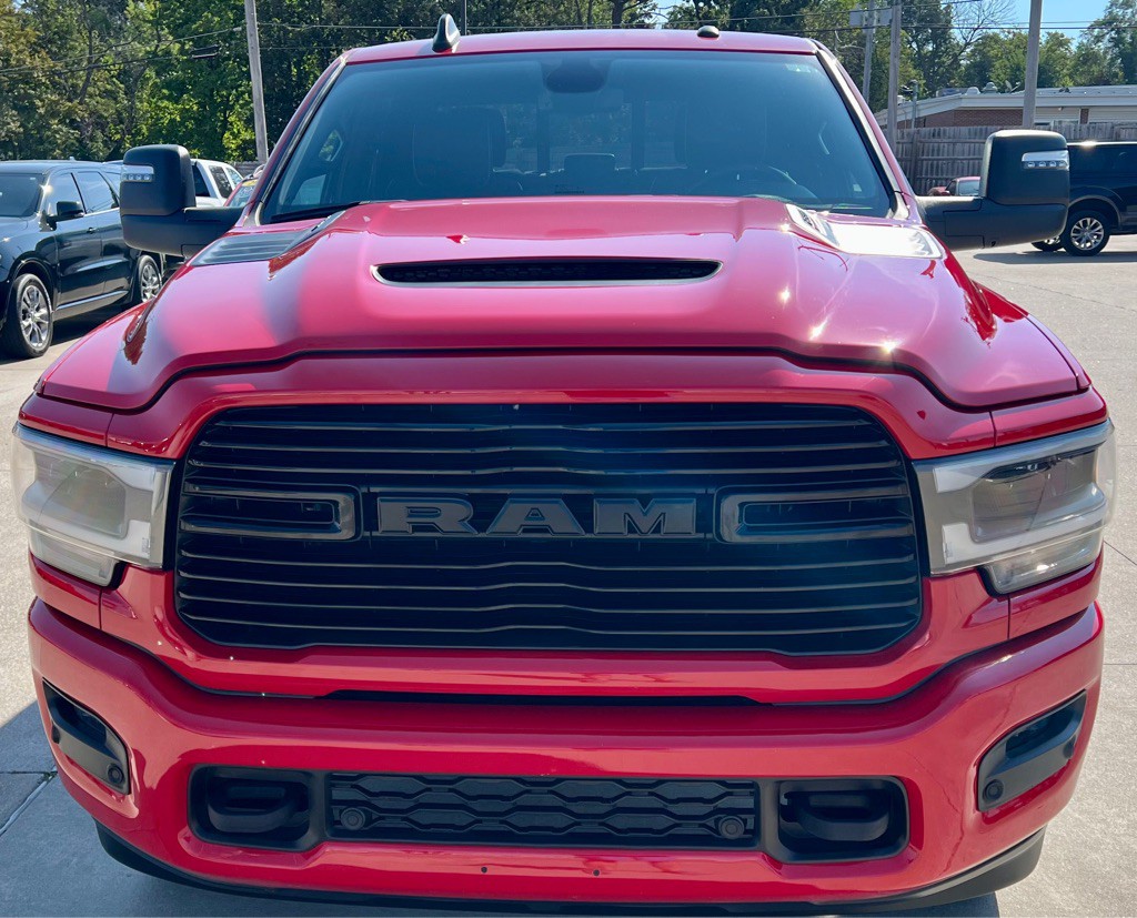 2024 RAM 2500 Image 2